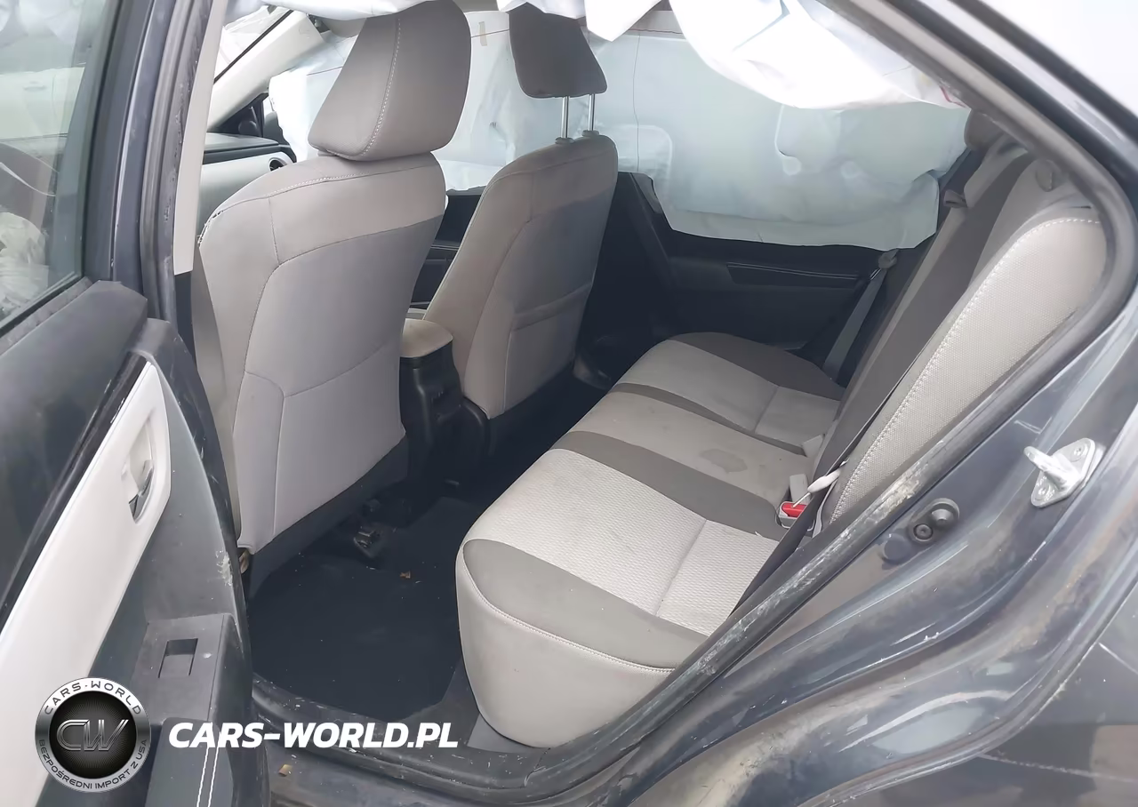 2018 Toyota Corolla Le VIN:5YFBURHE4JP759727 - 8