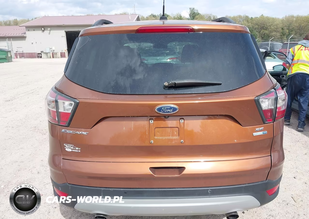 2017 Ford Escape Se VIN:1FMCU9GD4HUA21951 - 16