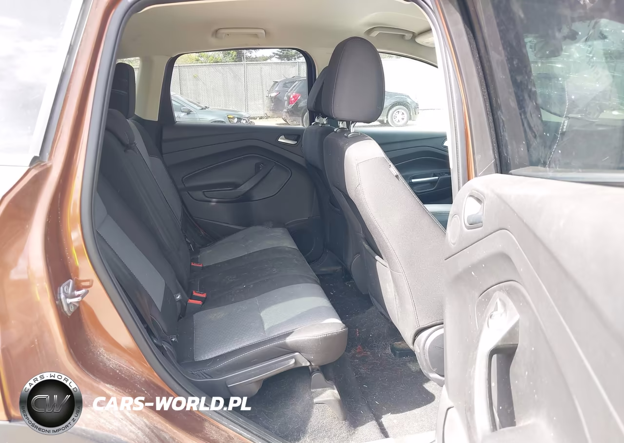 2017 Ford Escape Se VIN:1FMCU9GD4HUA21951 - 8