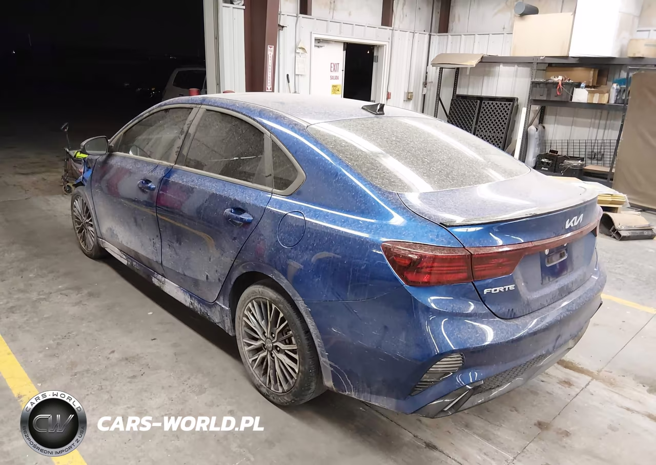 2024 Kia Forte Gt-Line VIN:3KPF54AD2RE812389 - 3