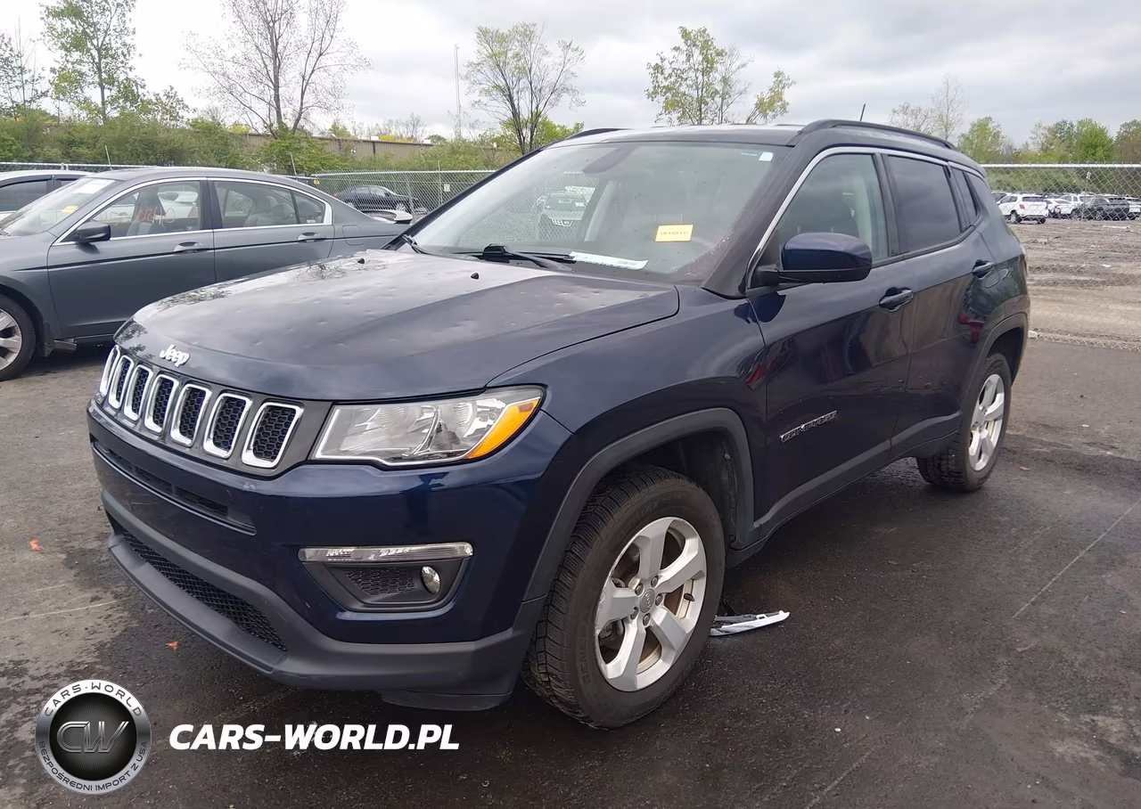 2018 Jeep Compass Latitude 4X4 VIN:3C4NJDBB2JT252474 - 2