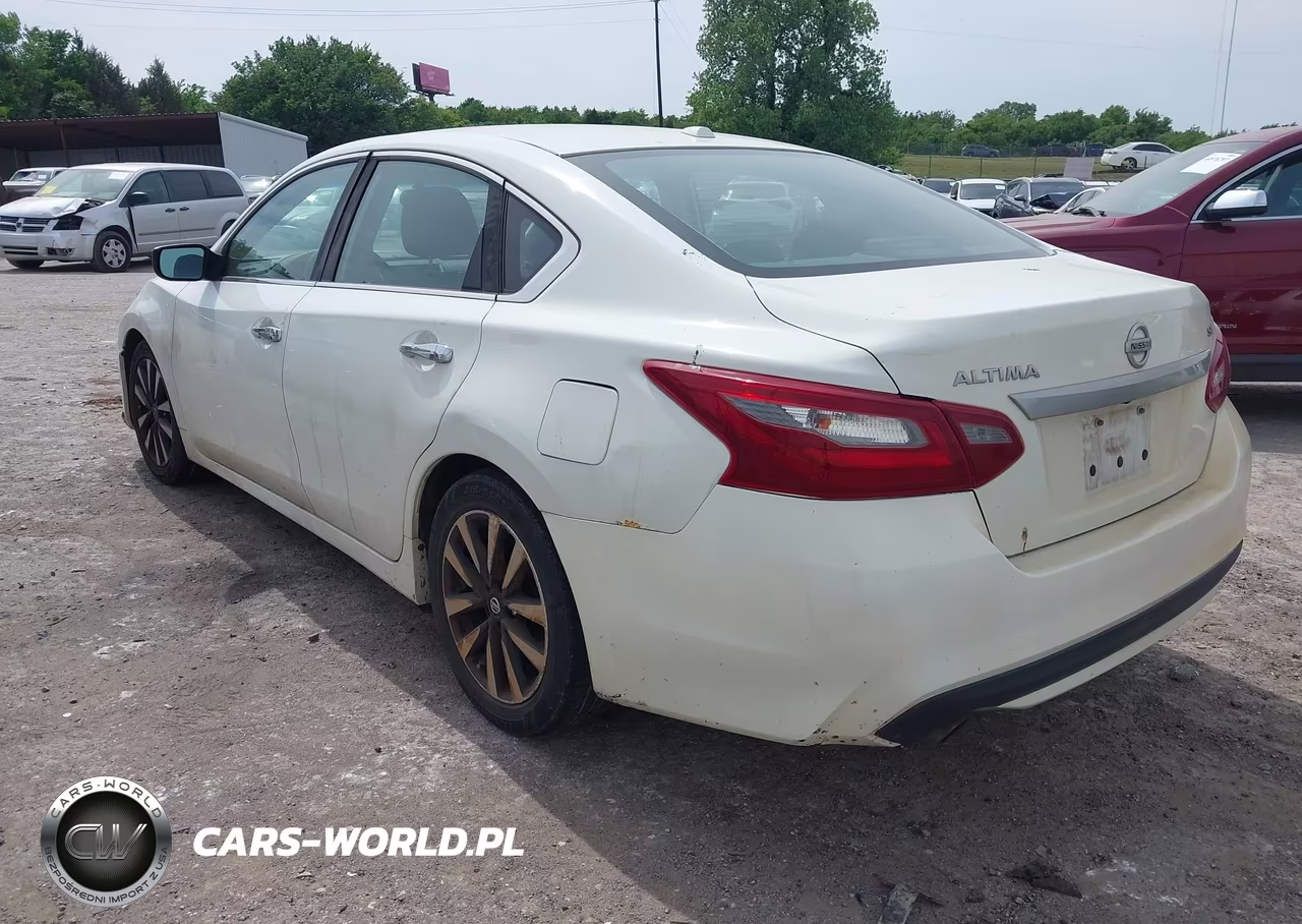 2018 Nissan Altima 2.5 Sv VIN:1N4AL3AP4JC175382 - 3