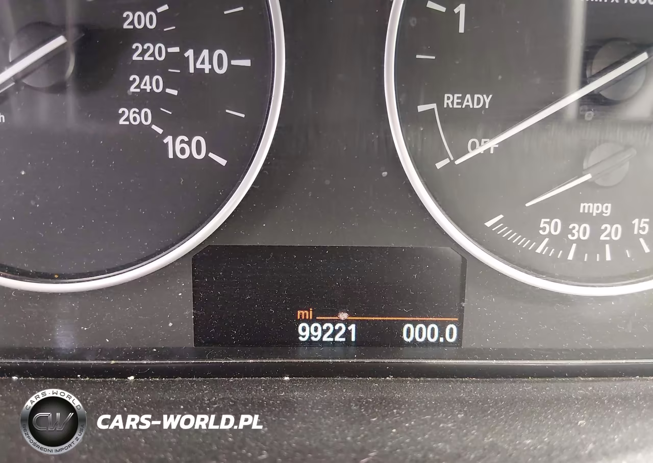 2018 BMW 320I VIN:WBA8A9C50JAH11995 - 16