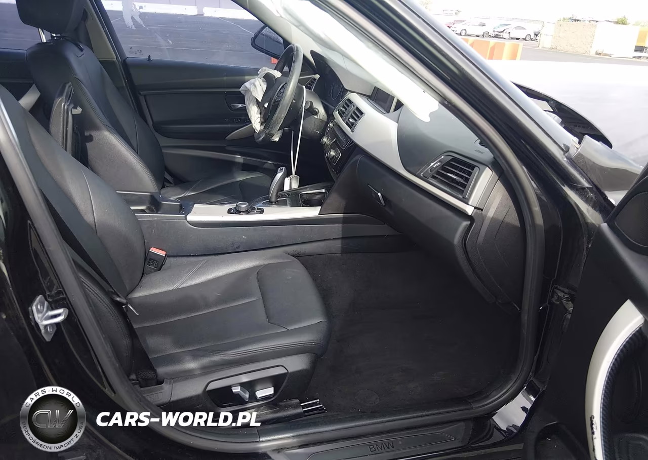 2018 BMW 320I VIN:WBA8A9C50JAH11995 - 5