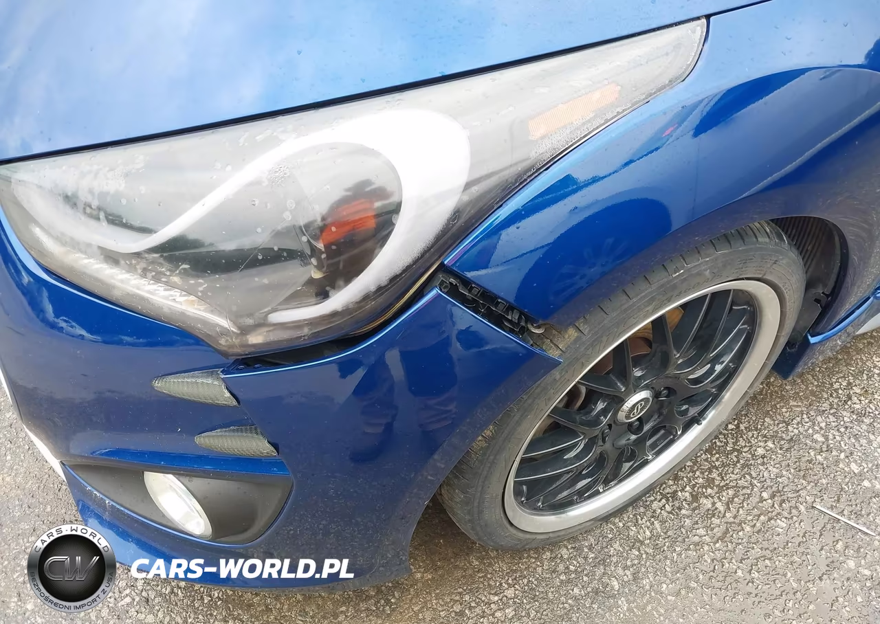 2015 Hyundai Veloster Turbo VIN:KMHTC6AE7FU241858 - 14