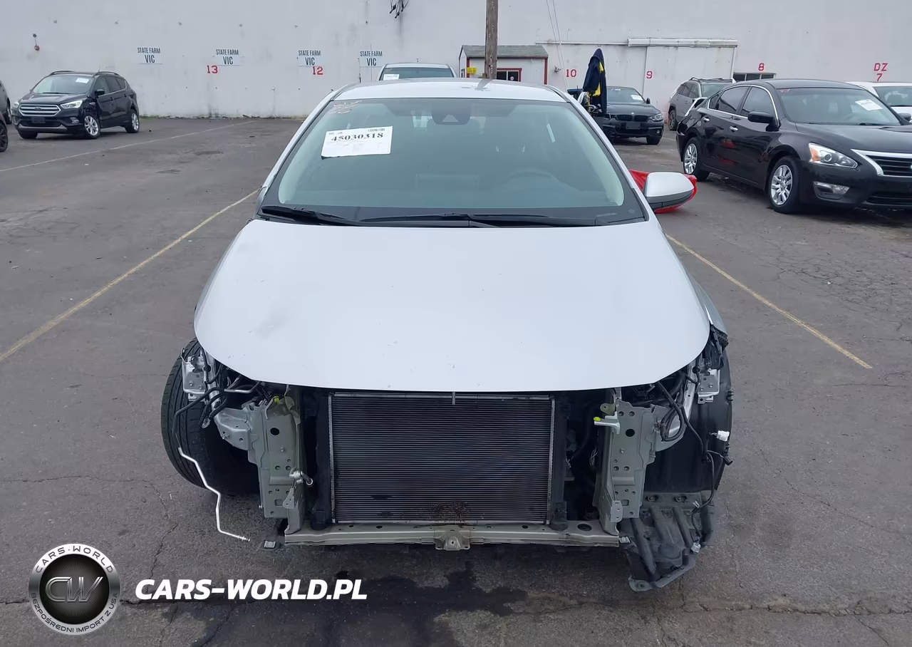 2020 Toyota Corolla Le VIN:5YFEPRAE0LP143573 - 13