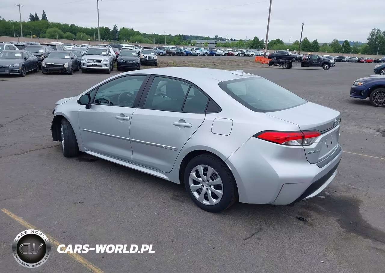 2020 Toyota Corolla Le VIN:5YFEPRAE0LP143573 - 3