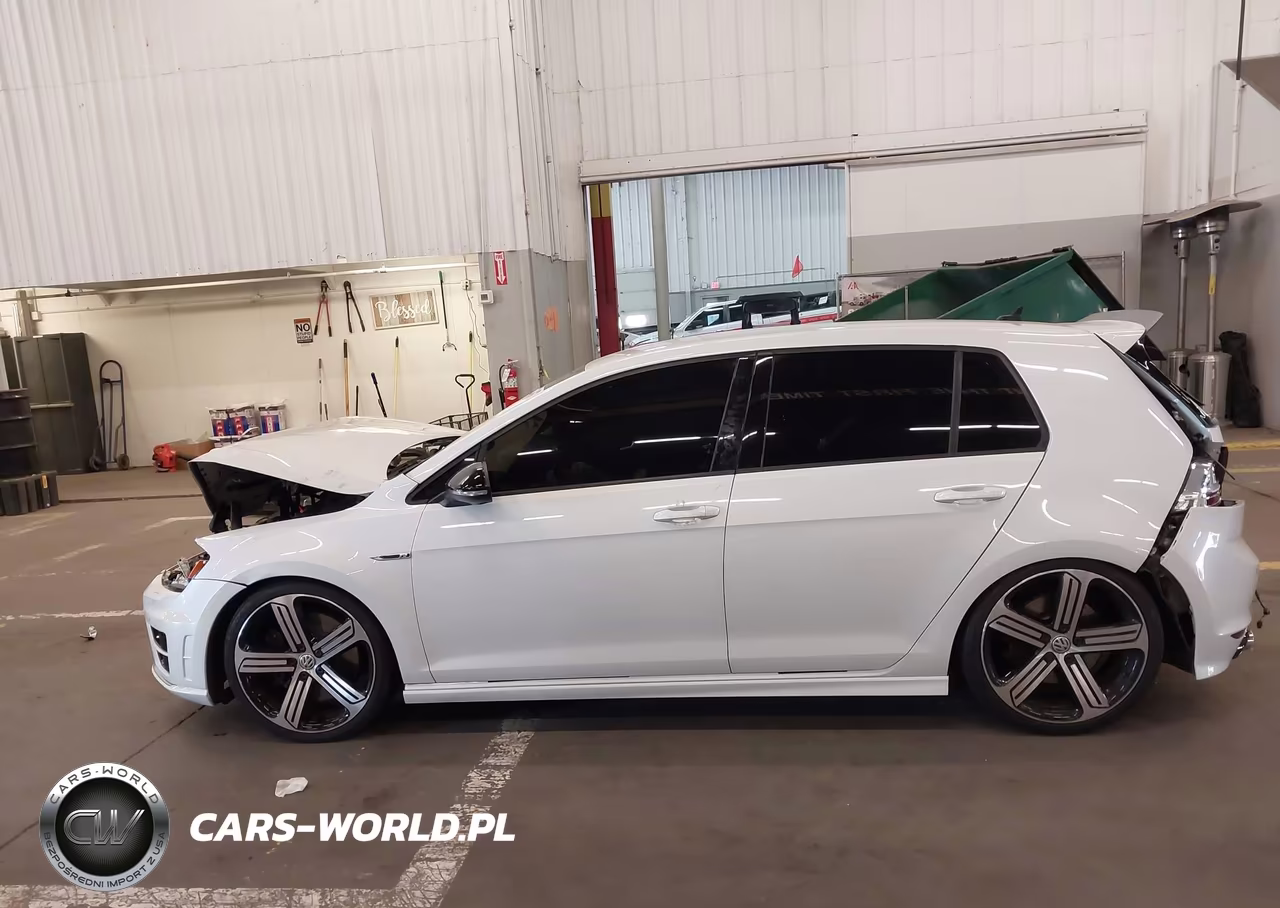2016 Volkswagen Golf R 4-Door VIN:WVWLF7AU5GW171985 - 15