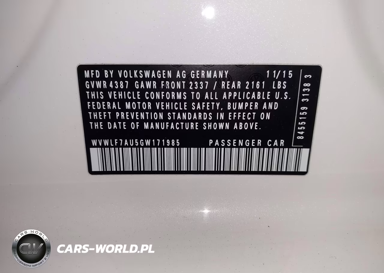 2016 Volkswagen Golf R 4-Door VIN:WVWLF7AU5GW171985 - 9