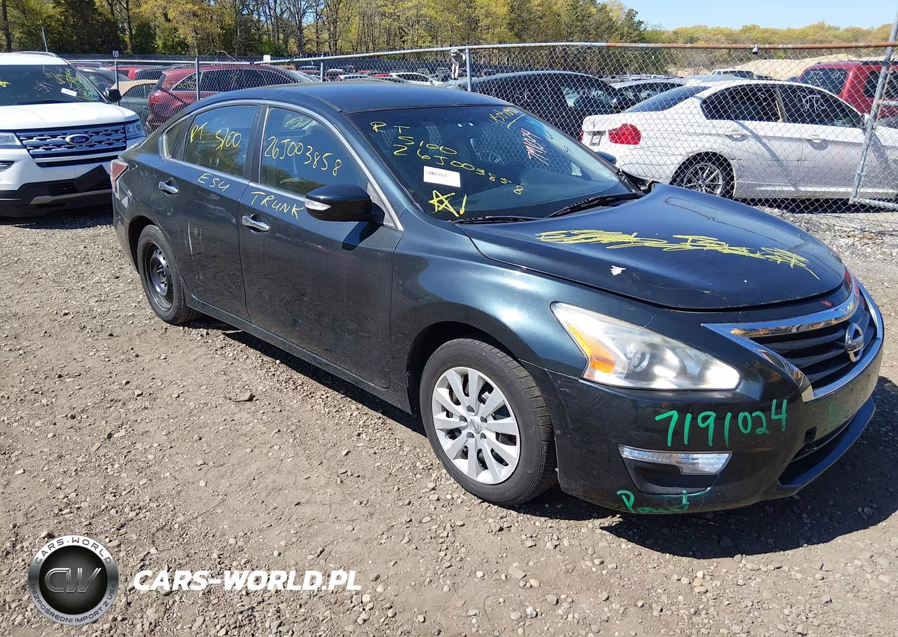 2013 Nissan Altima 2.5 S – zdjęcie 1 z 11