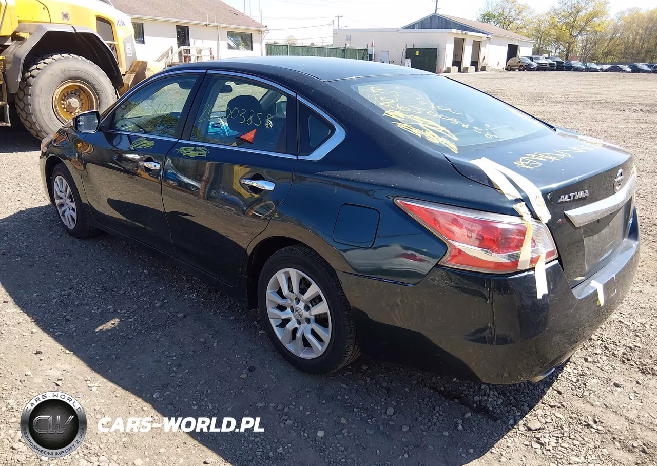 2013 Nissan Altima 2.5 S VIN:1N4AL3AP2DN536228 - 3