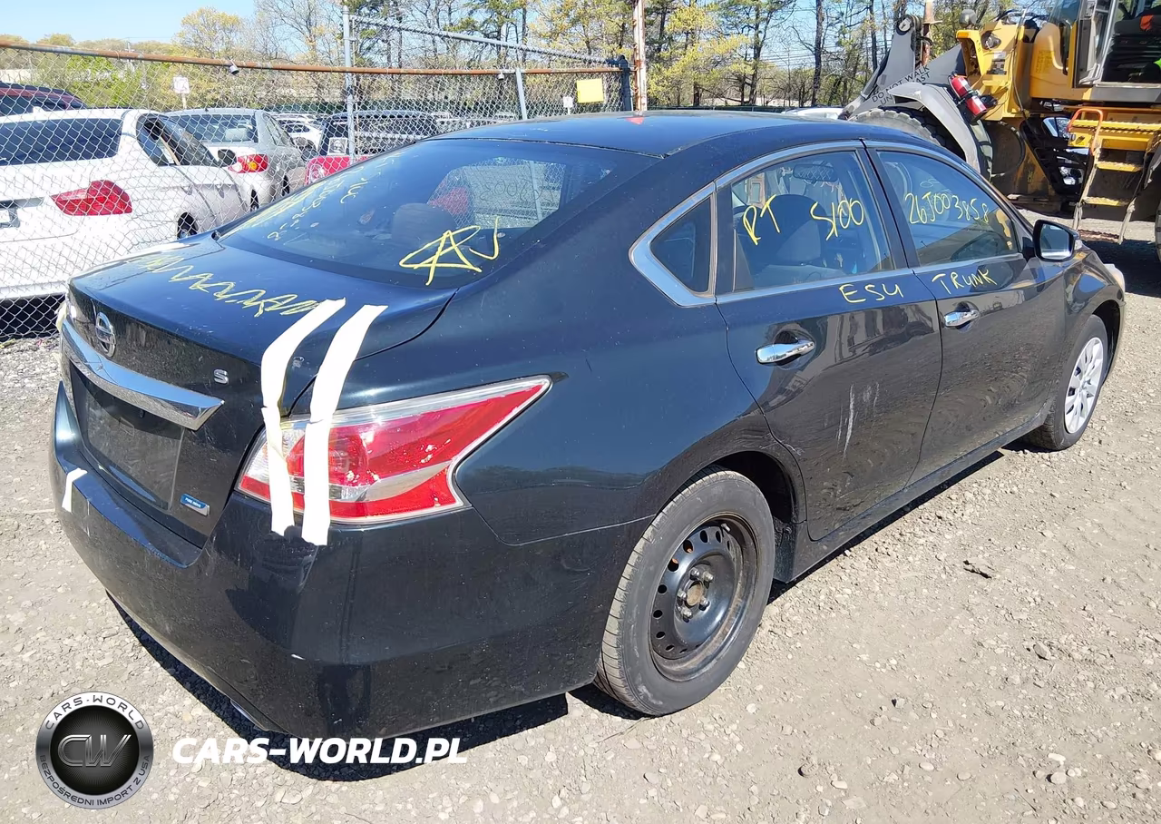 2013 Nissan Altima 2.5 S VIN:1N4AL3AP2DN536228 - 4