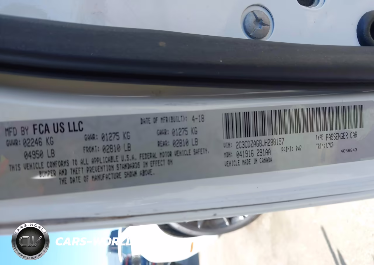 2018 Dodge Challenger Sxt VIN:2C3CDZAG8JH288157 - 9