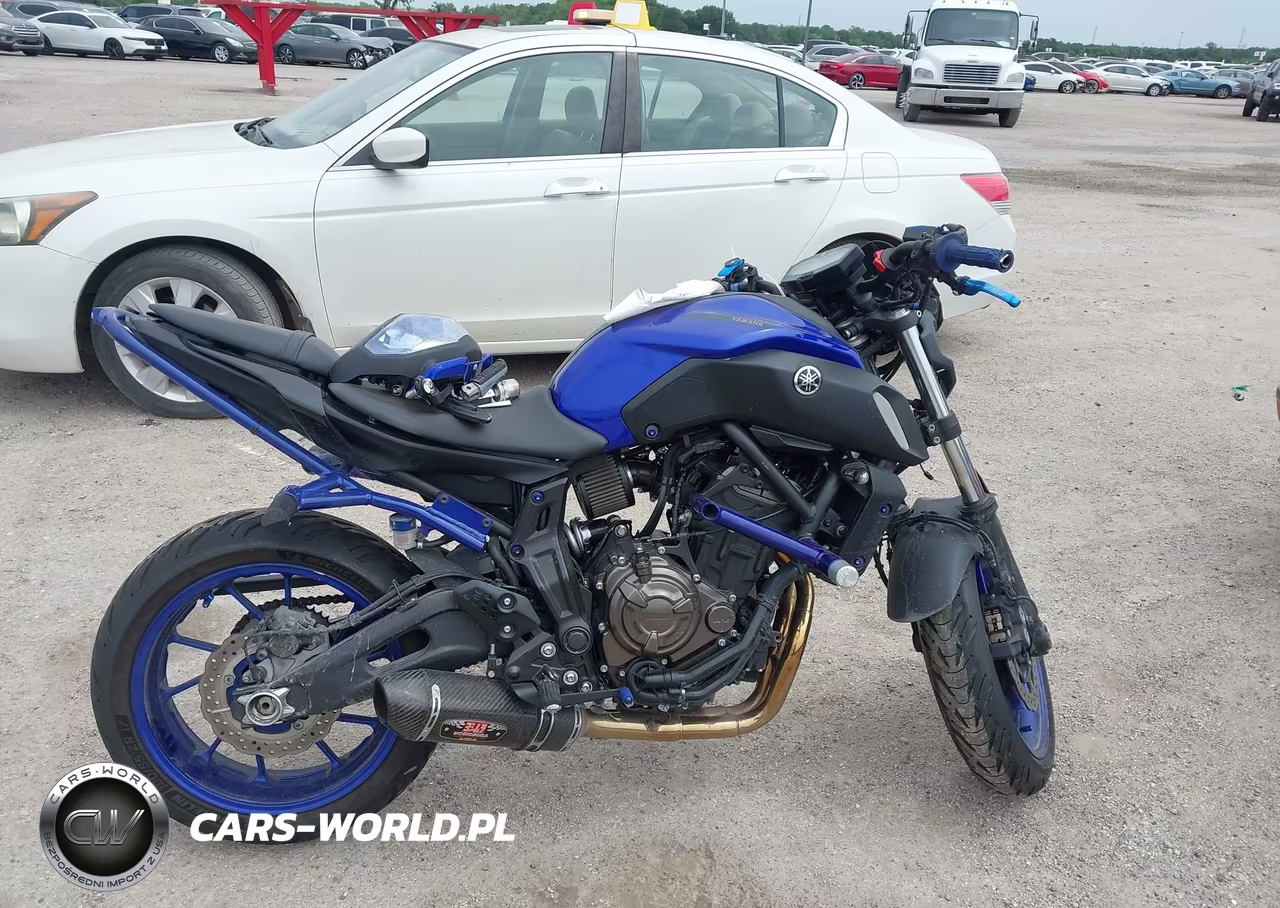 2018 Yamaha Mt07 VIN:JYARM27E0JA000967 - 12