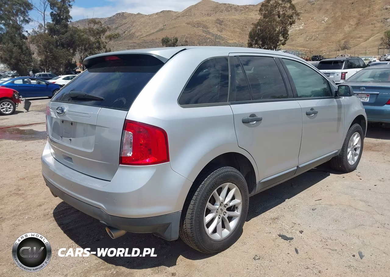 2014 Ford Edge Se VIN:2FMDK3GC2EBB47256 - 4