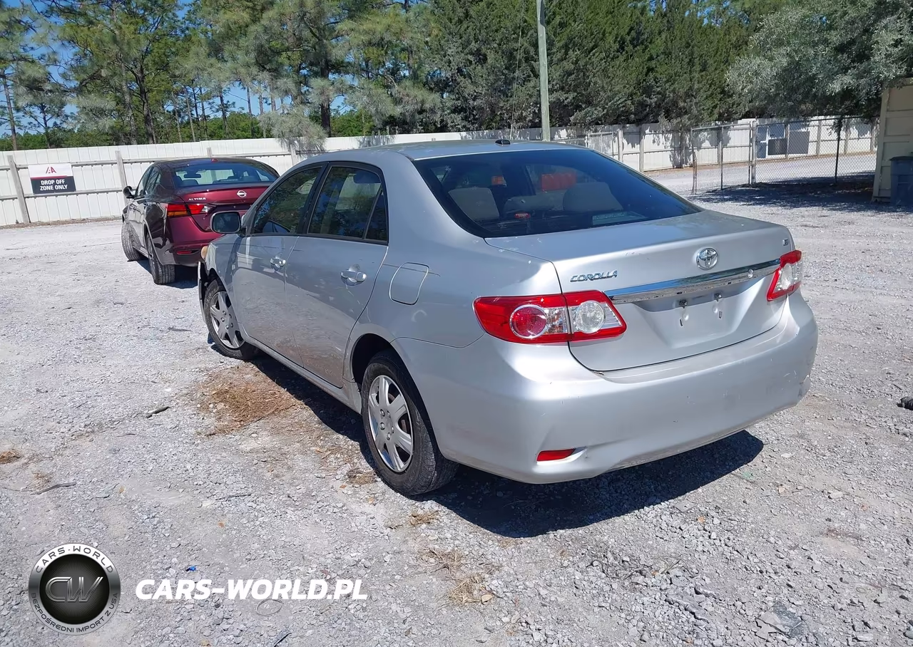 2011 Toyota Corolla Le VIN:JTDBU4EE4B9160891 - 3