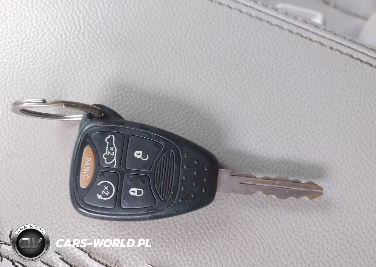 2008 Chrysler Aspen Limited VIN:1A8HX582X8F102666 - 11