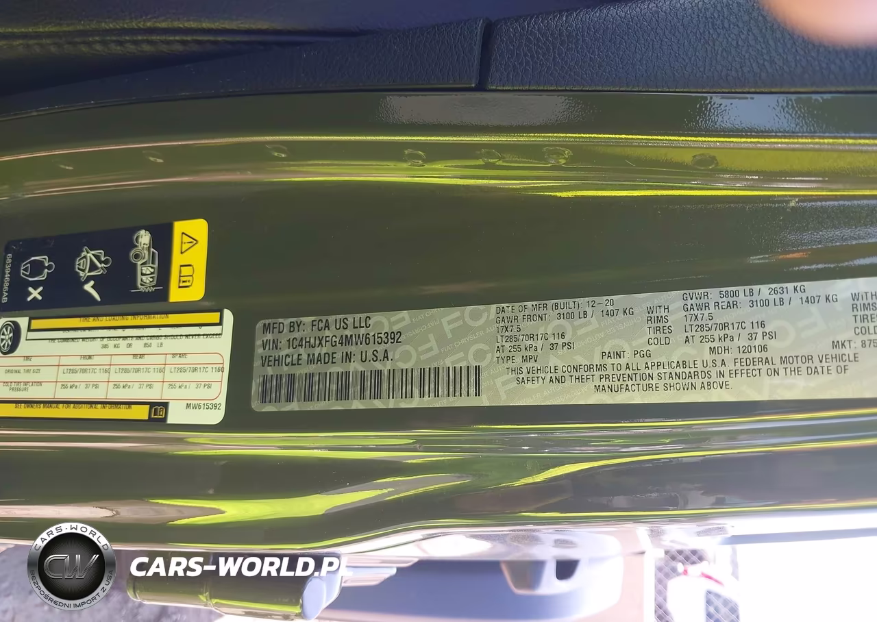 2021 Jeep Wrangler Unlimited Rubicon 4X4 VIN:1C4HJXFG4MW615392 - 9