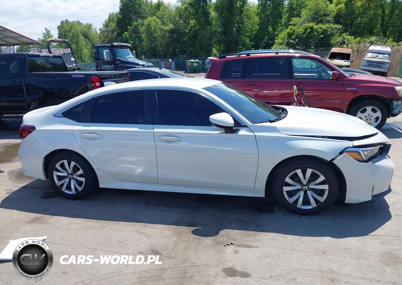 2025 Honda Civic Lx VIN:2HGFE2F27SH532068 - 13