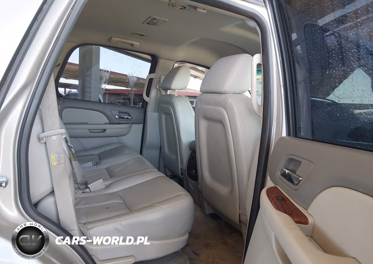 2007 GMC Yukon Sle VIN:1GKFC13J47J118802 - 8