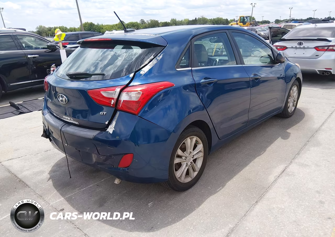 2015 Hyundai Elantra Gt VIN:KMHD35LH9FU248235 - 4