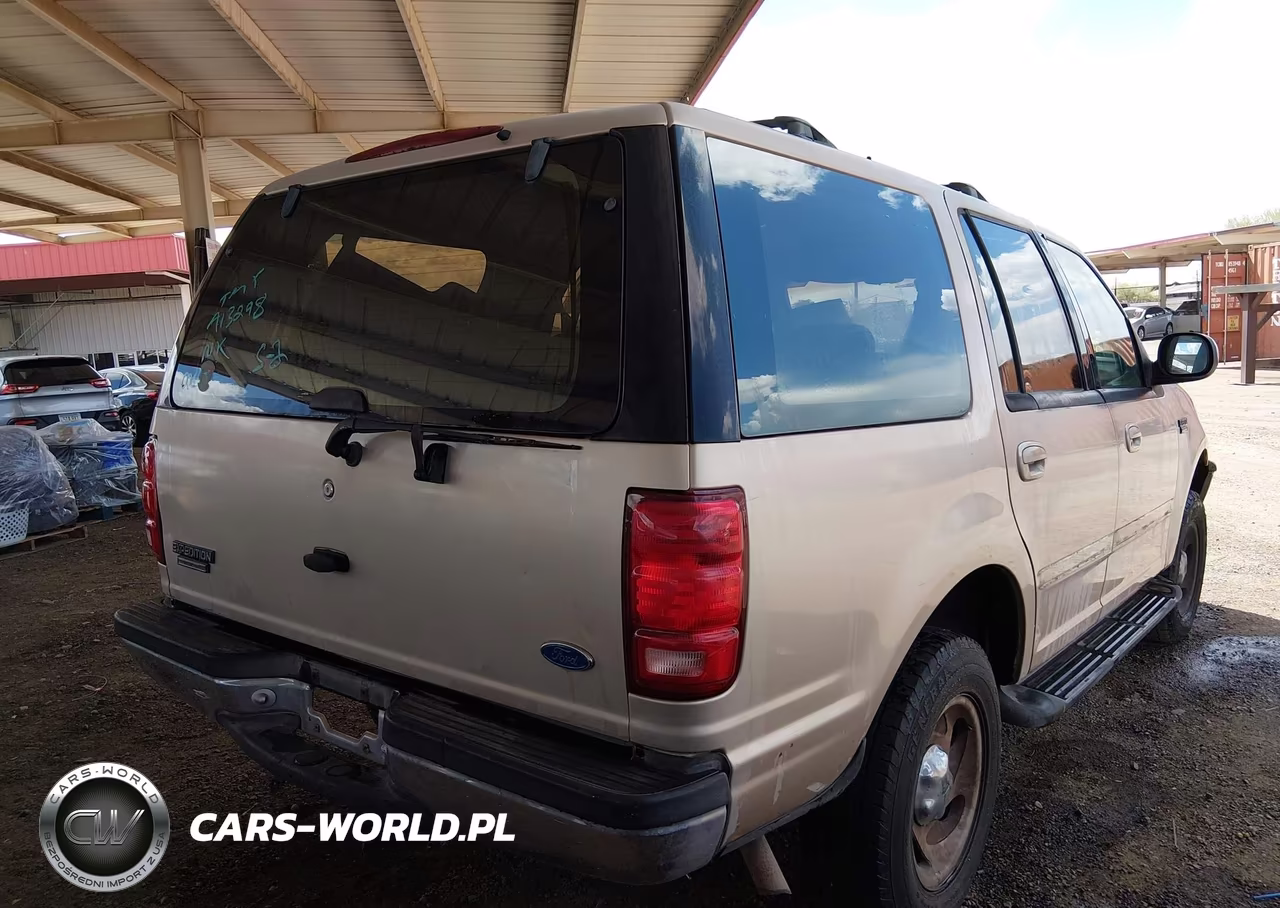 1997 Ford Expedition Eddie Bauer-Xlt VIN:1FMFU18L9VLA13298 - 4
