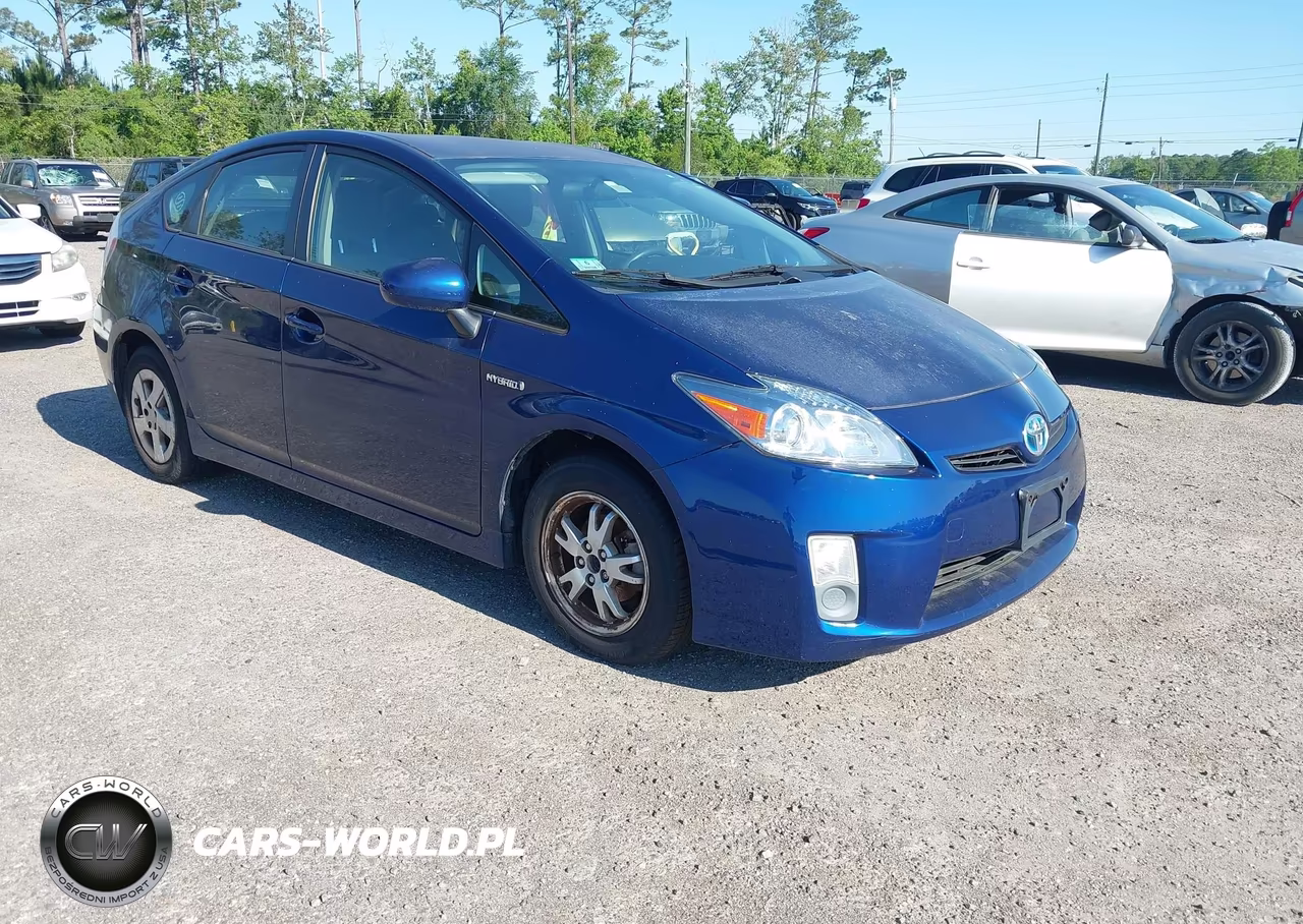 2011 Toyota Prius Two