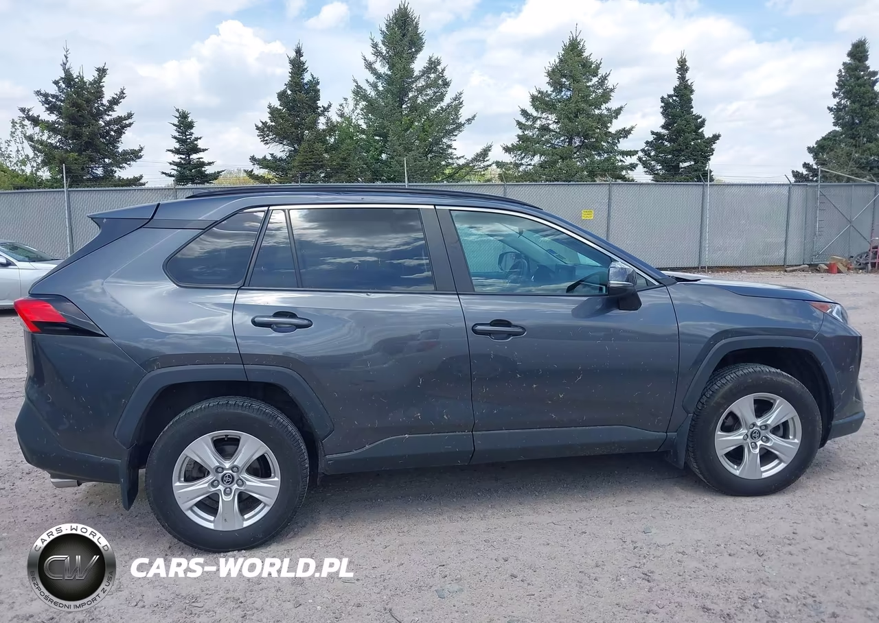 2020 Toyota Rav4 Xle VIN:2T3P1RFV9LC078197 - 13