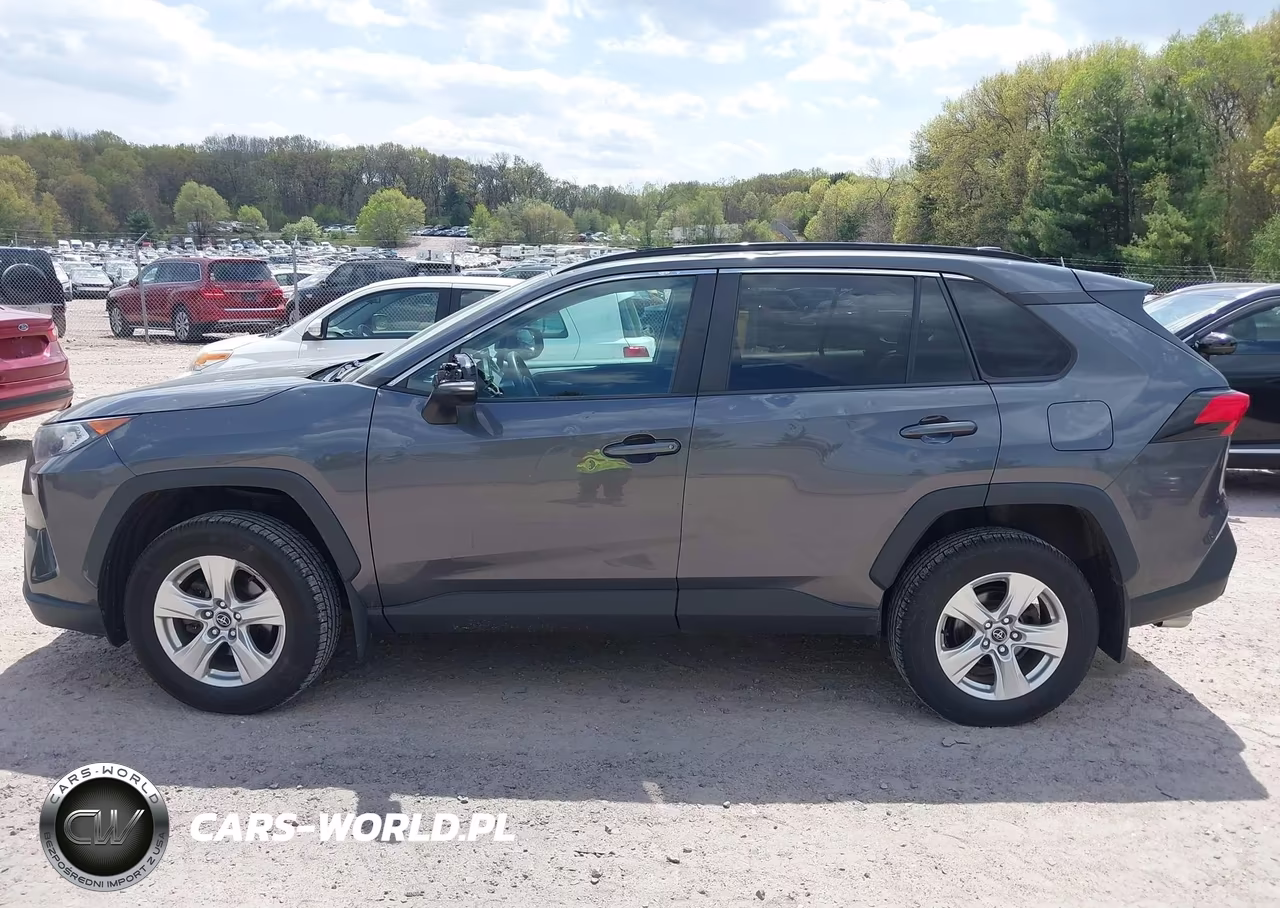 2020 Toyota Rav4 Xle VIN:2T3P1RFV9LC078197 - 14