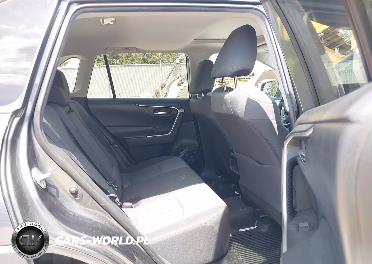 2020 Toyota Rav4 Xle VIN:2T3P1RFV9LC078197 - 8