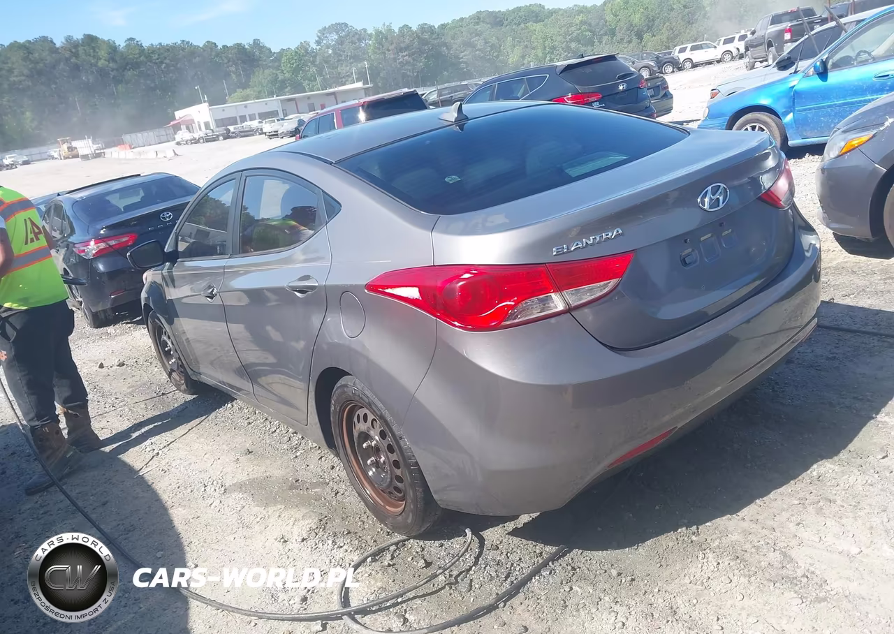 2013 Hyundai Elantra Gls-Limited VIN:5NPDH4AE7DH163815 - 3