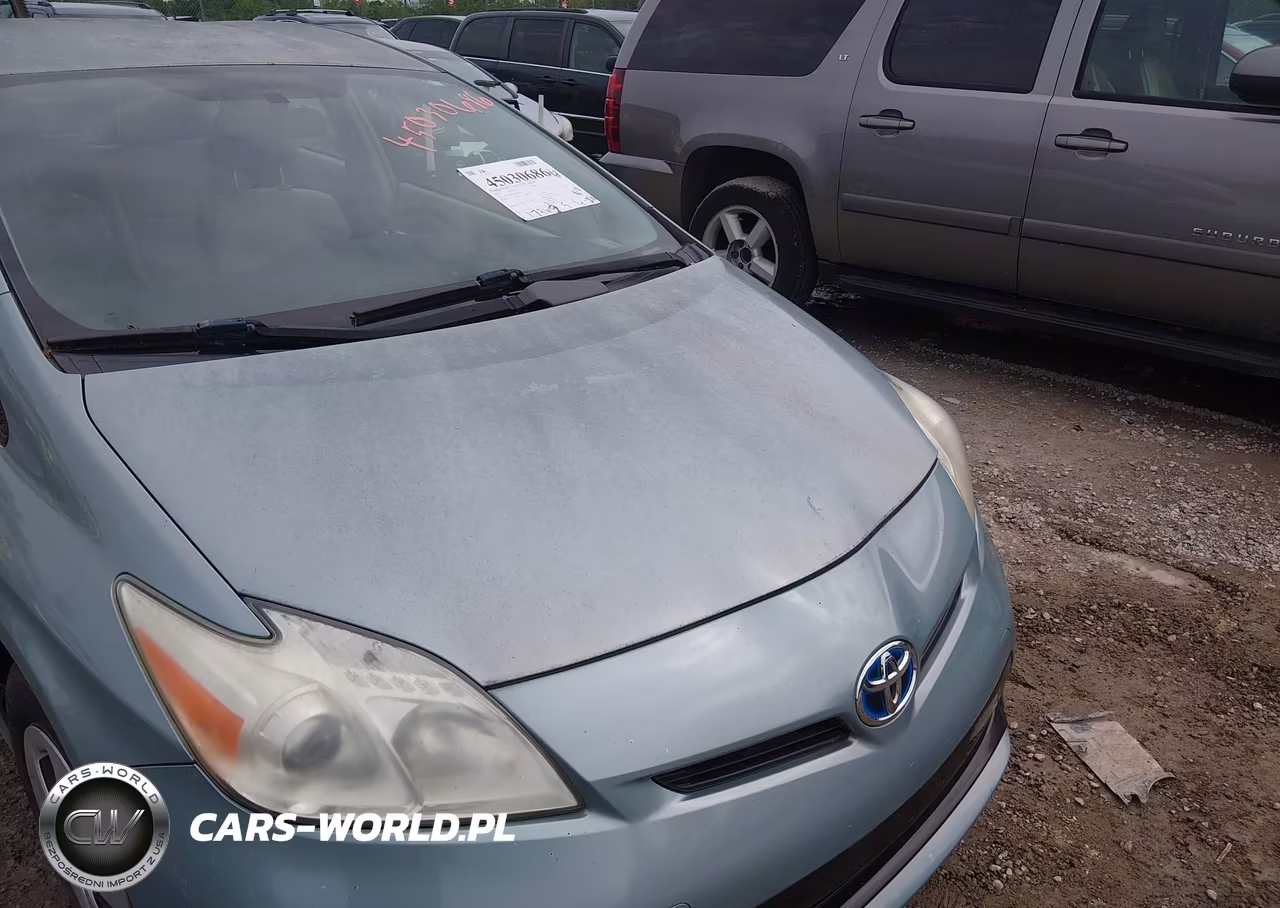 2013 Toyota Prius Three VIN:JTDKN3DU7D1639114 - 18