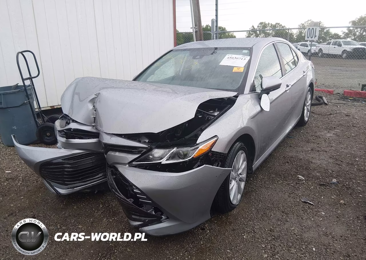 2019 Toyota Camry Le VIN:4T1B11HK4KU178437 - 2