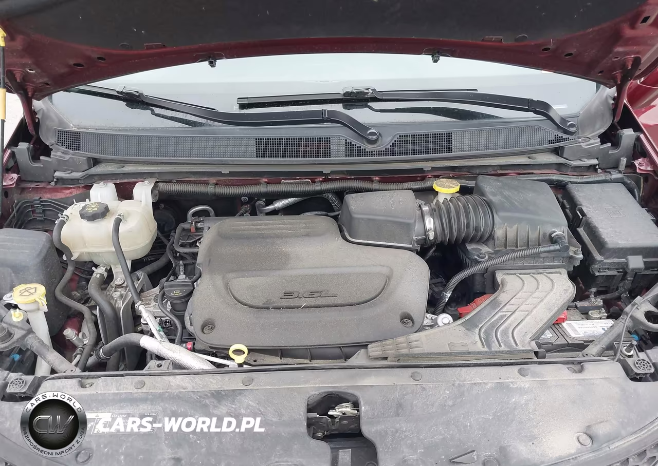 2019 Chrysler Pacifica Touring L VIN:2C4RC1BG2KR650519 - 10