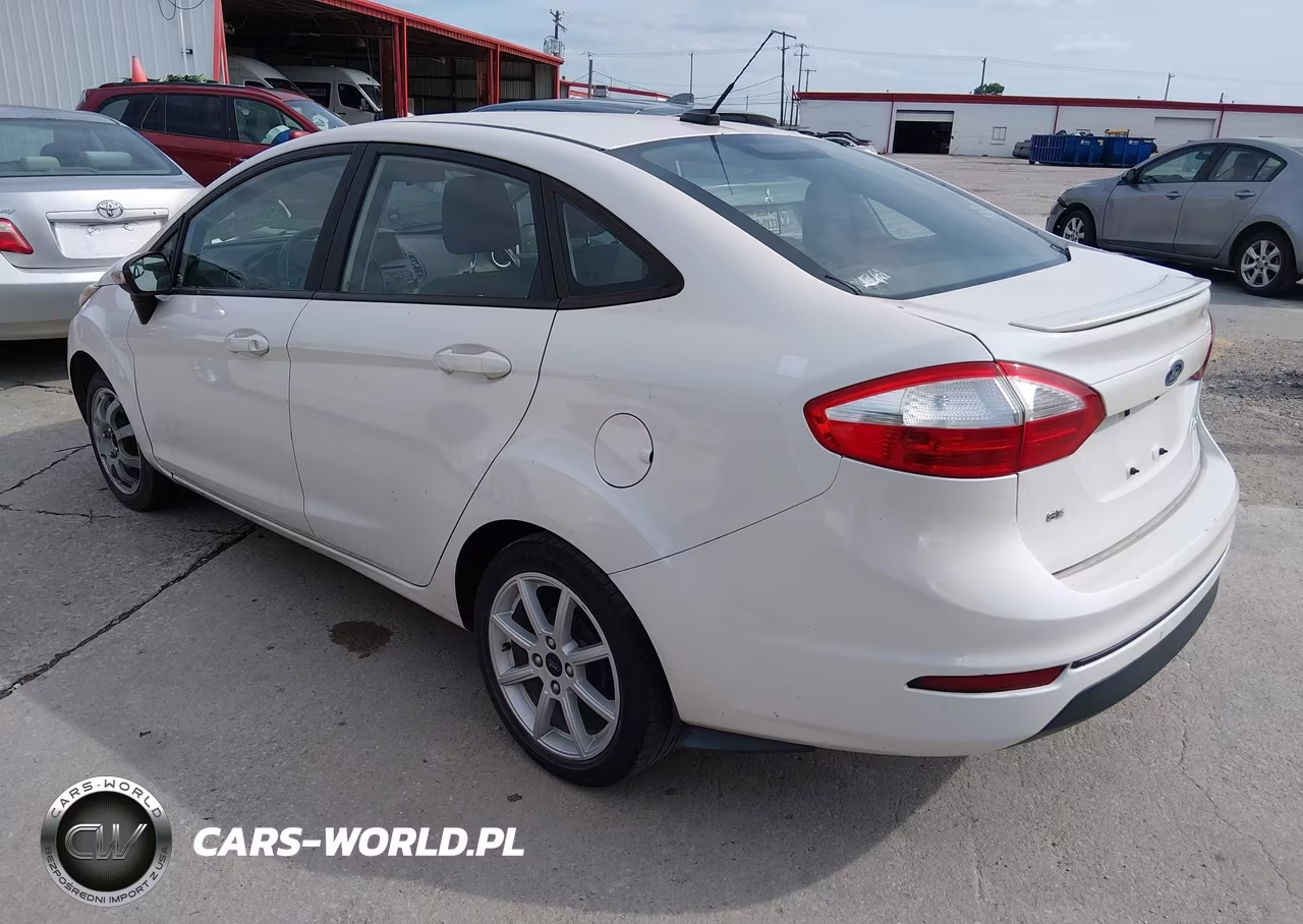 2016 Ford Fiesta Se VIN:3FADP4BJ1GM158208 - 3