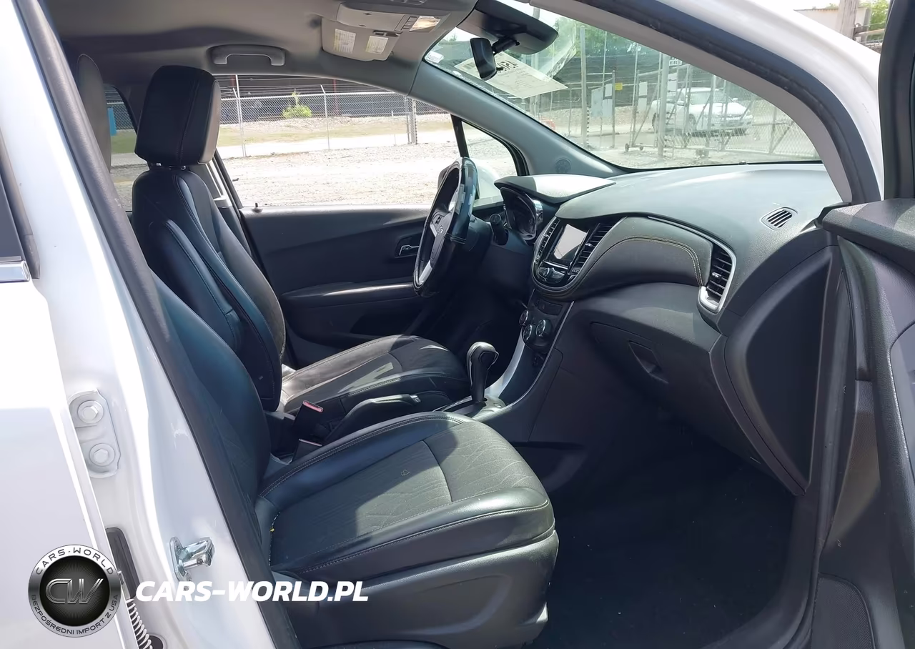 2019 Chevrolet Trax Lt VIN:KL7CJLSB6KB842503 - 5