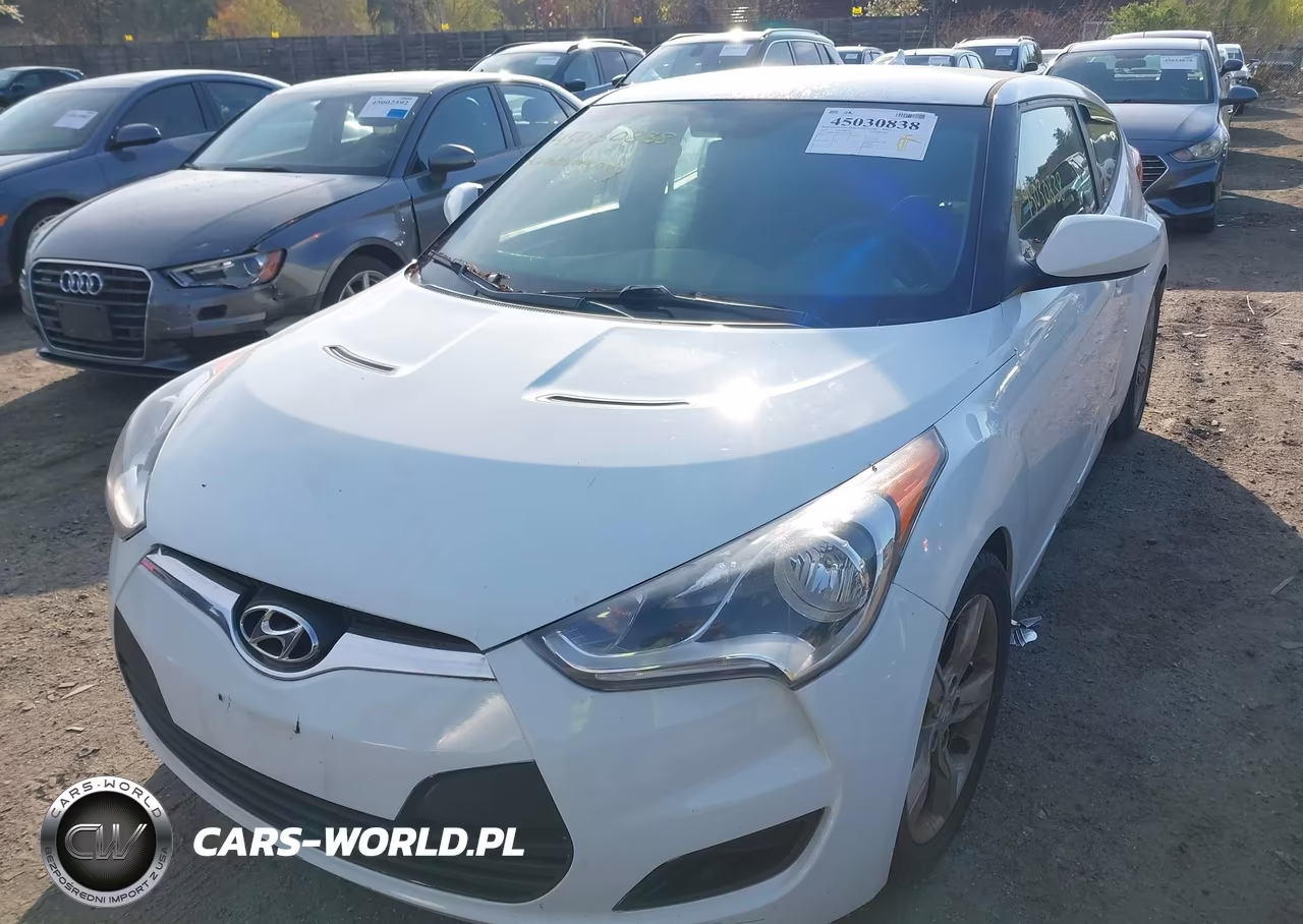 2015 Hyundai Veloster VIN:KMHTC6AD3FU231870 - 6