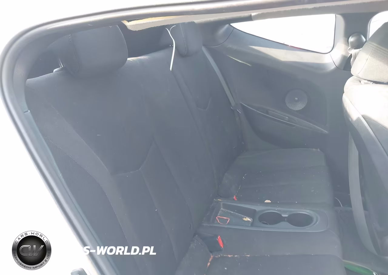 2015 Hyundai Veloster VIN:KMHTC6AD3FU231870 - 8
