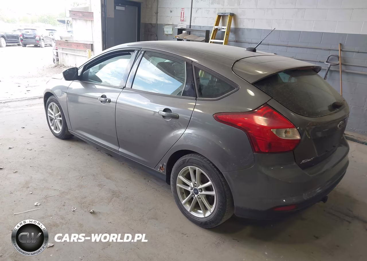 2012 Ford Focus Se VIN:1FAHP3K21CL271561 - 3