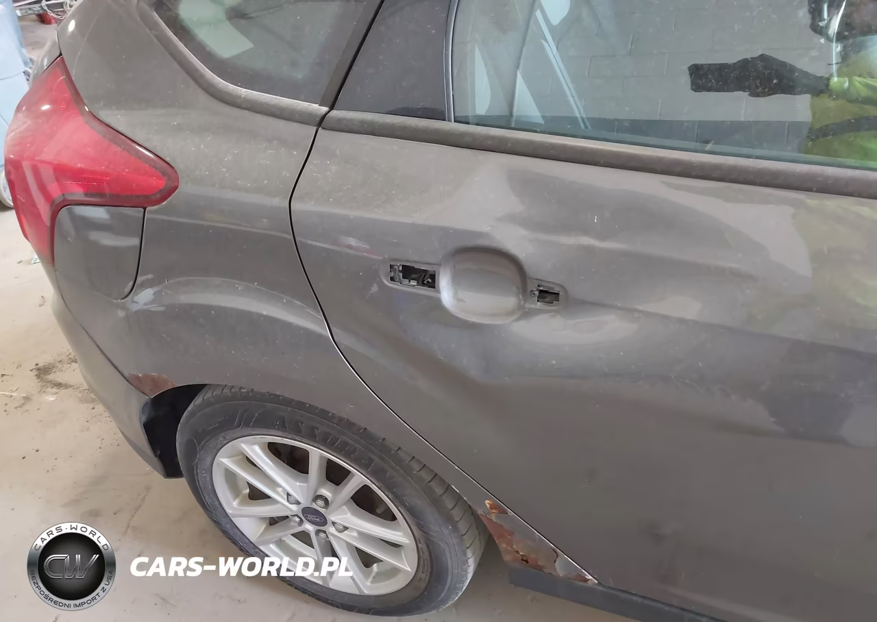 2012 Ford Focus Se VIN:1FAHP3K21CL271561 - 6