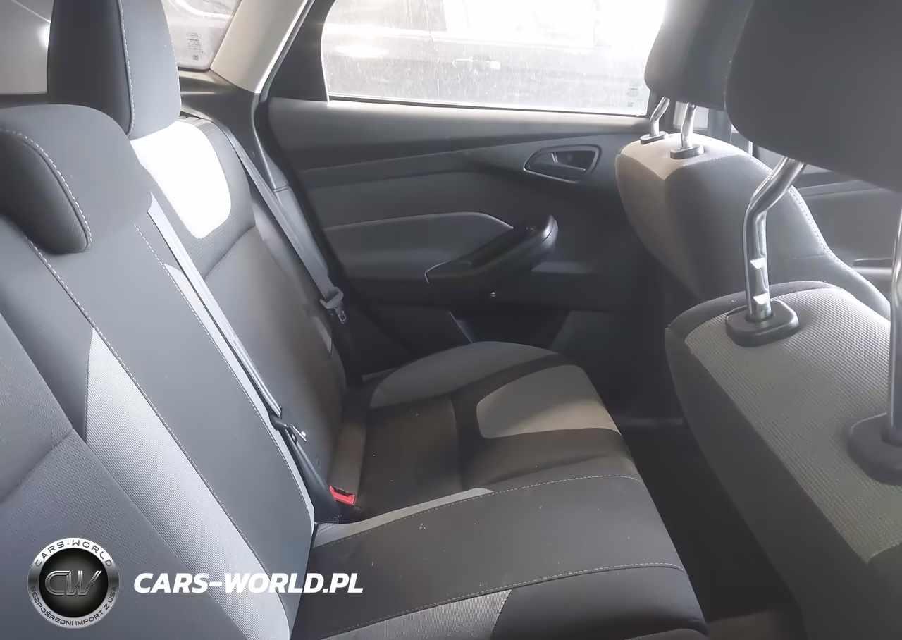 2012 Ford Focus Se VIN:1FAHP3K21CL271561 - 8