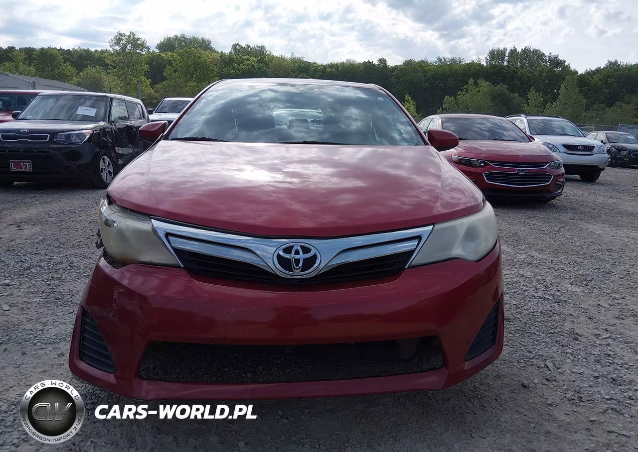 2013 Toyota Camry Le VIN:4T4BF1FK2DR298556 - 12