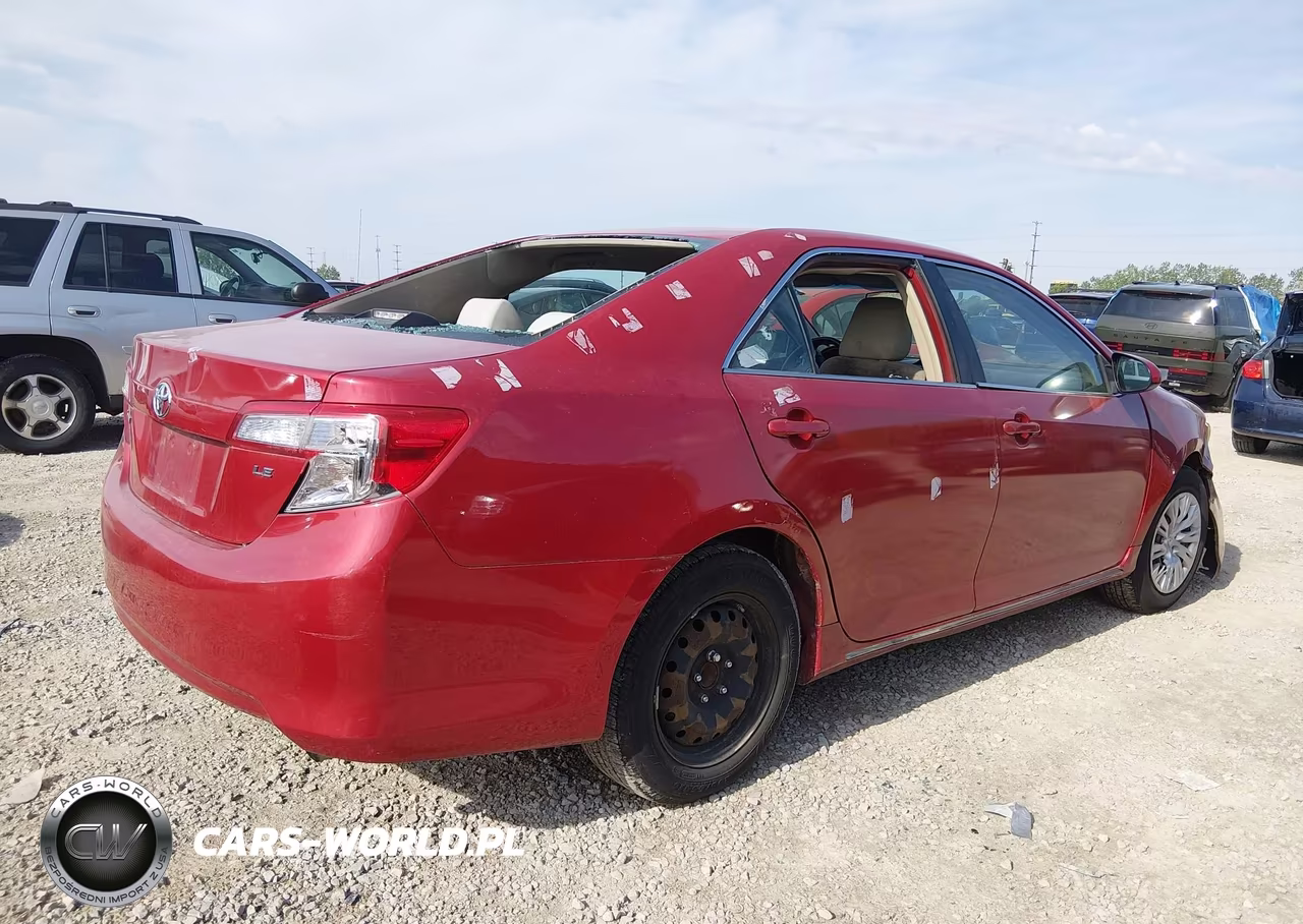 2013 Toyota Camry Le VIN:4T4BF1FK2DR298556 - 4
