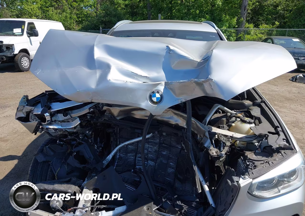 2020 BMW X3 xDrive30I VIN:5UXTY5C08LLT32431 - 10