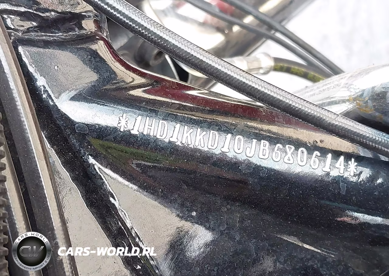 2018 Harley-Davidson Flhtkl Ultra Limited Low VIN:1HD1KKD10JB680614 - 10