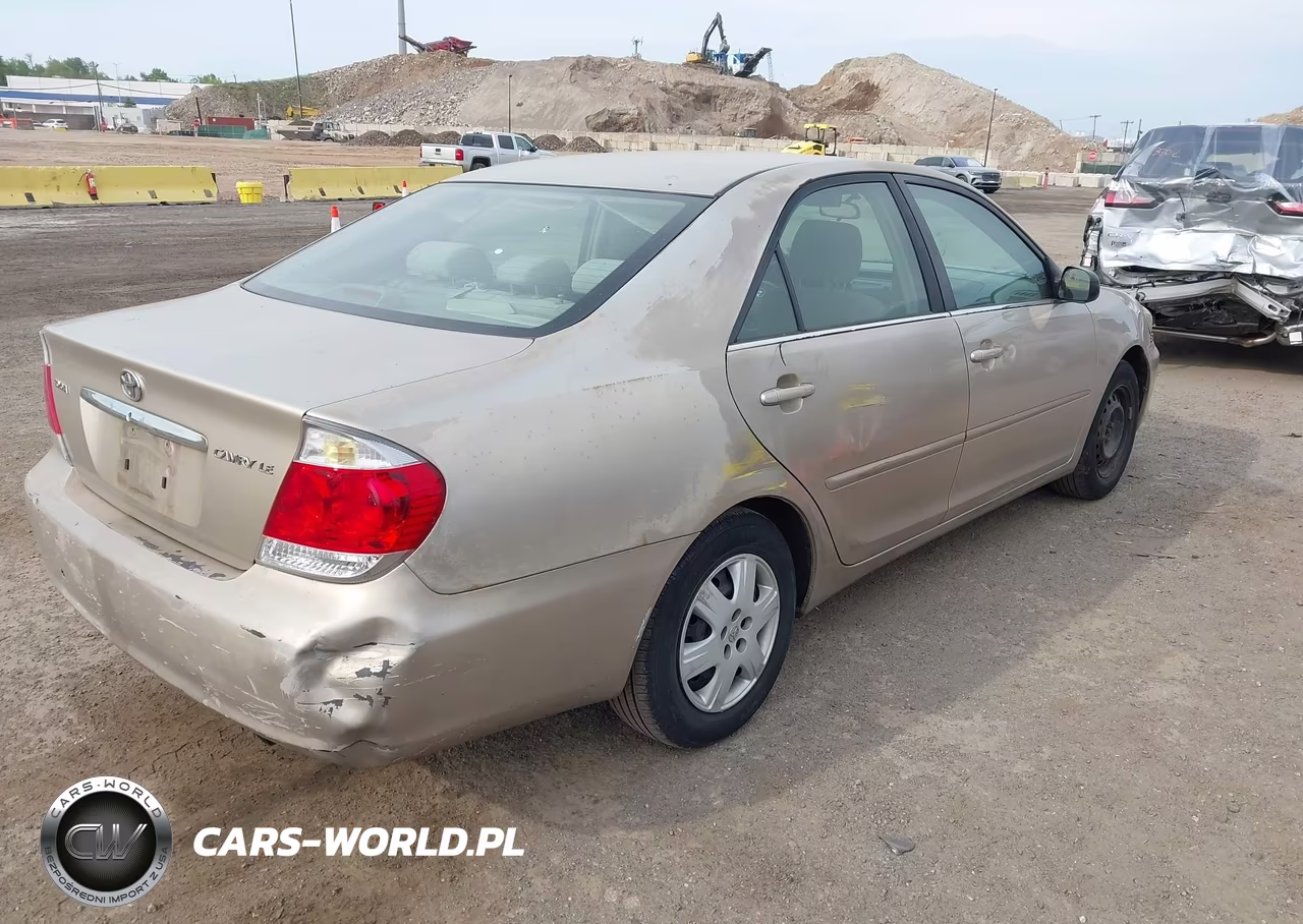 2006 Toyota Camry Le VIN:4T1BE32K66U740577 - 4