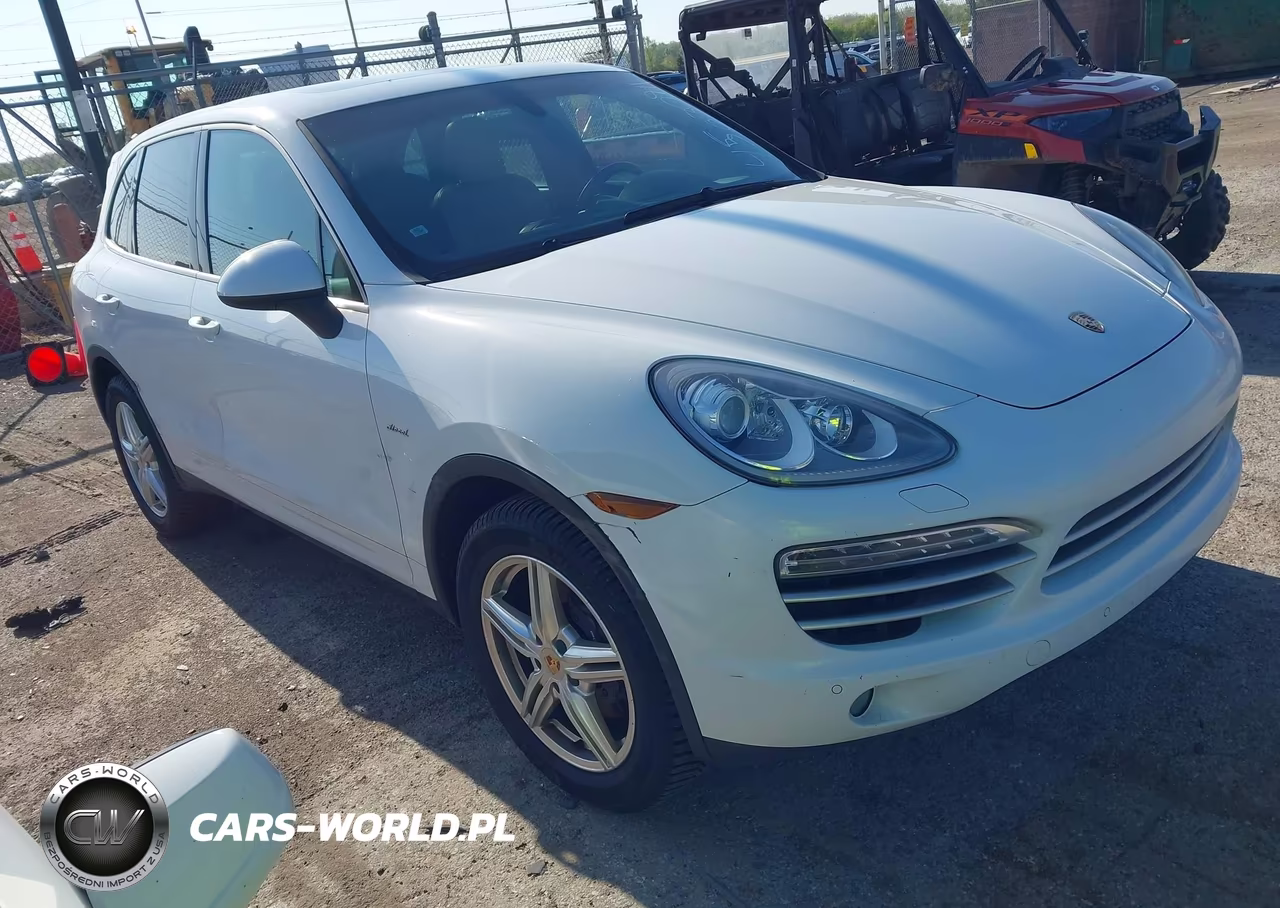 2014 Porsche Cayenne Diesel Platinum Edition