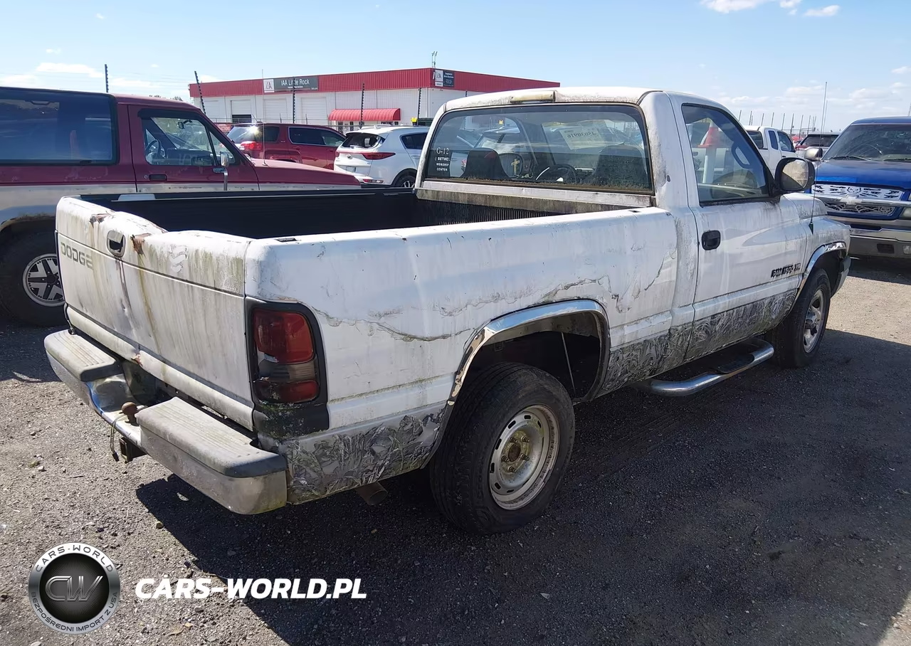 2000 Dodge Ram 1500 St-Ws VIN:1B7HC16X8YS561776 - 4