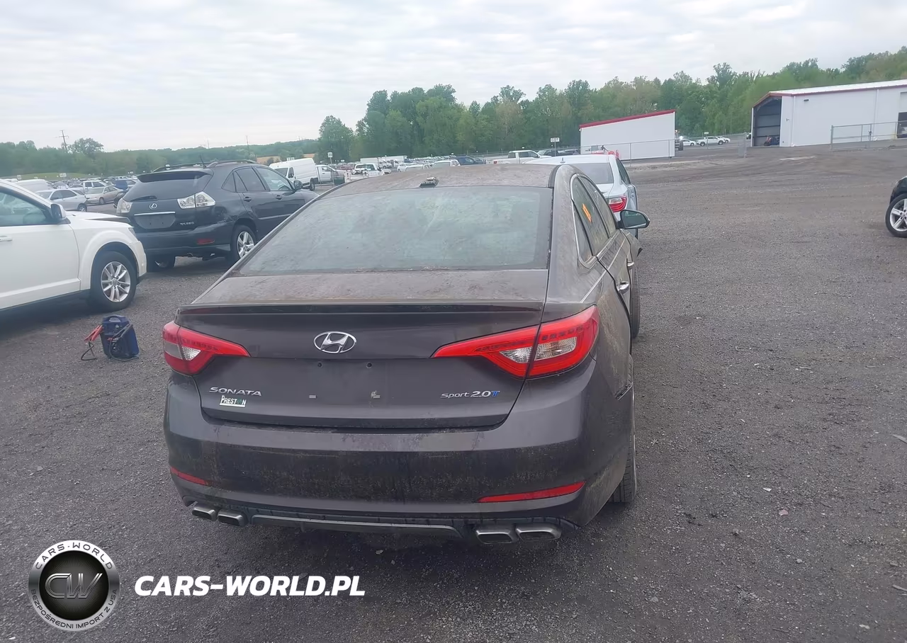 2015 Hyundai Sonata Sport 2.0T VIN:5NPE34AB5FH105424 - 16
