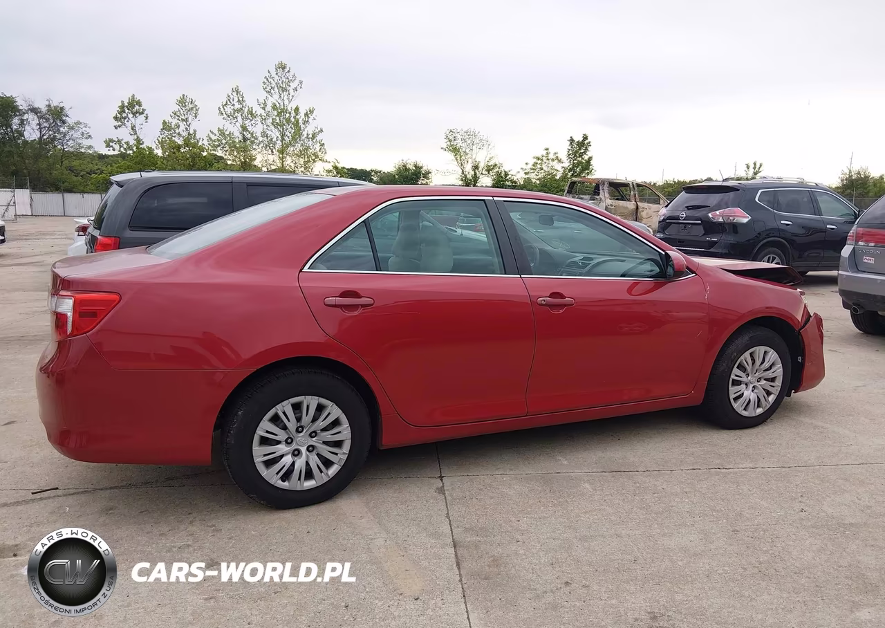 2013 Toyota Camry L VIN:4T4BF1FK8DR285164 - 13